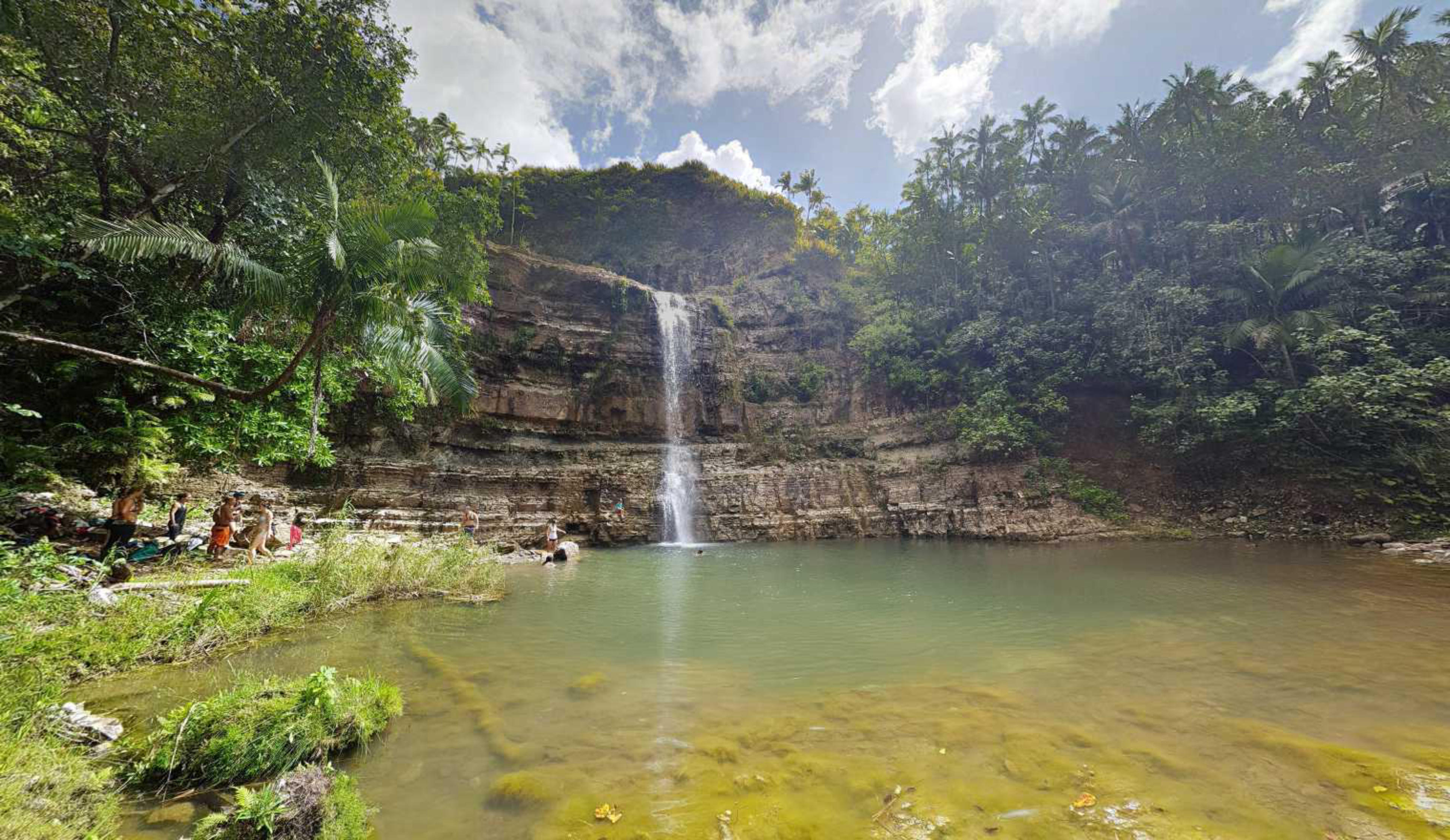 Lower Sigua Falls, Yona, Guam virtual tour preview